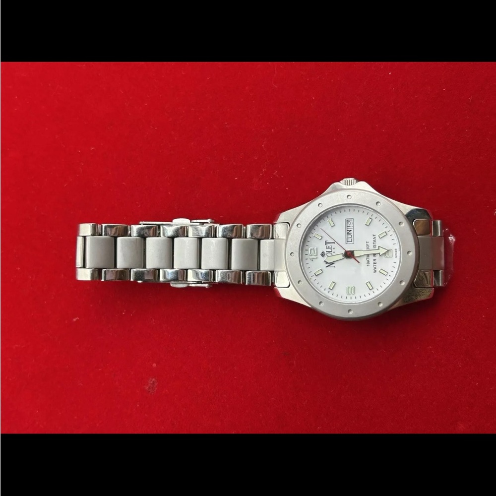 Nicolet Watch 1886 Swiss Made Stainless Steel Water Resistant #163 running - Picture 7 of 7